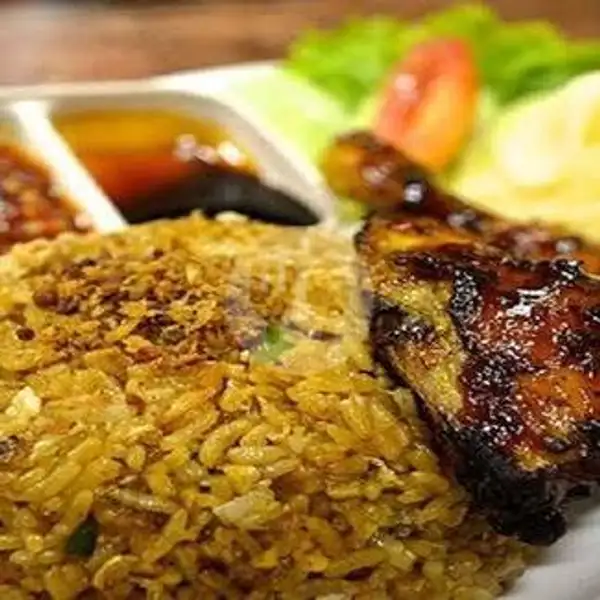 Nasi Gorengnya Ayam Bakar | STEAK & SOFT DRINK ALA R & T CHEF