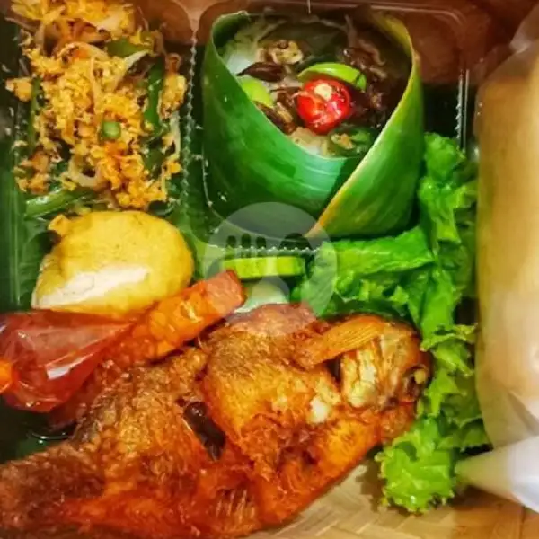 Nasi Liwet + Ikan Nila | Salad Buah dan Nasi Liwet Audi Queen, Palmerah