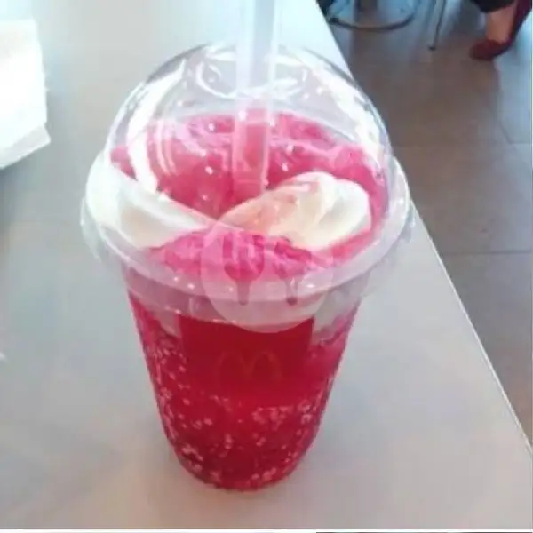 Pink Soda Toping Es Krim | Zhelim Tea, Jl Bolu
