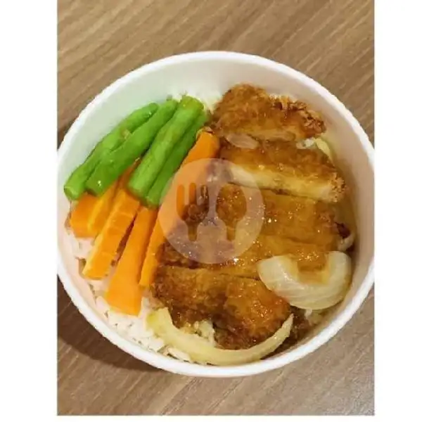 Nasi Chicken Shrimp Roll + Telor Ceplok | Warkop YKS,  Kebon Nanas Selatan