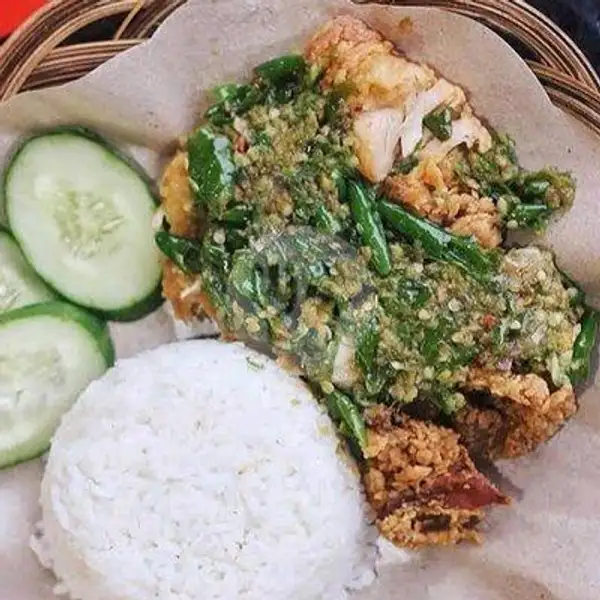 Geprek Mewek Sambal Ijo + Nasi | Ayam Goreng Nelongso, Mastrip Madiun