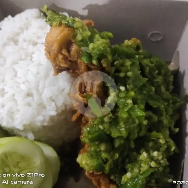 ayam geprek cabe ijo+nasi | warung makan asri