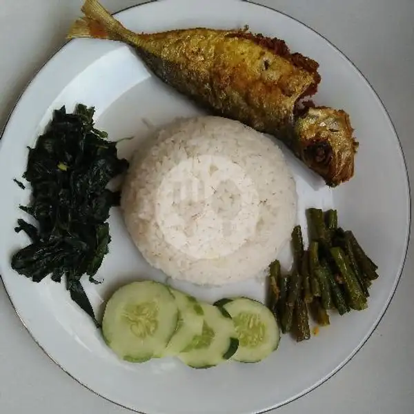 Nasi Ikan Kembung | Rumah Makan Begadang, MP Prabu Mangkunegara