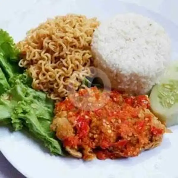 Indomie Goreng Nasi + Ayam Geprek | Warmindo Pawon Cilik