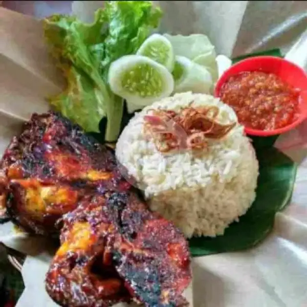 Nasi Ayam Bakar Tahu Tempe , Sambel Penyet ,plus Usus | Ayam Bakar Podomoro 14, Keramat Sentiong