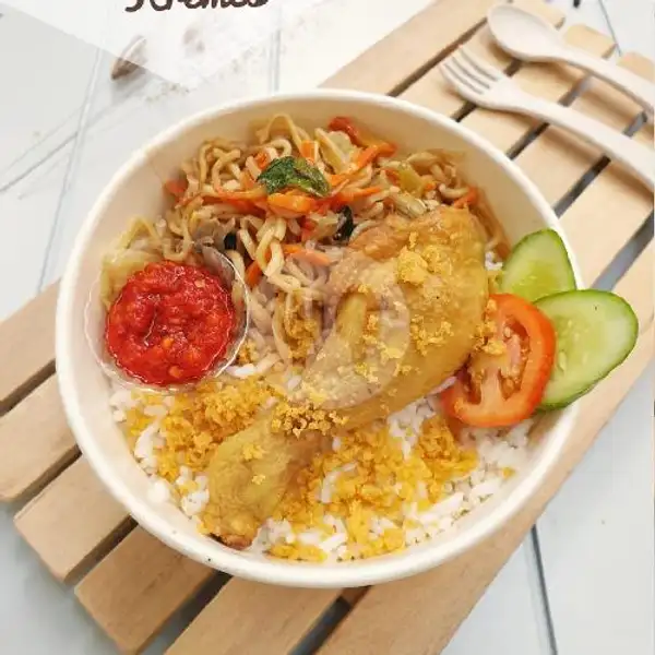Rice Bowl Ayam Goreng Kremes | Warung Makan Vinso