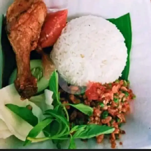Sego Sambal Ayam Goreng | Es Mojito Infus Water Pasar Minggu Gajayana, Blimbing