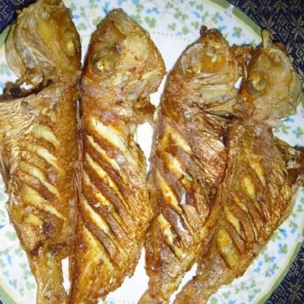 Ikan Laut Goreng + Nasi | Lalapan Cak Hendri, Denpasar