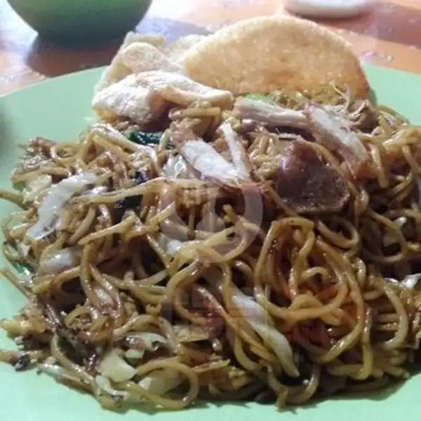 Indomie Goreng Telor Ayam Swir | Warkop Berkah Big's Family, Jalan Rawa Jati