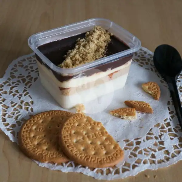 Regal Dessert Box Mini | Dessert By Uyun