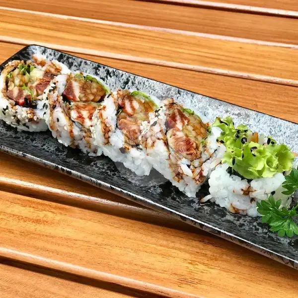 Promo Chicken Tempura Roll (5 Pcs) | Sakura Sushi, Renon