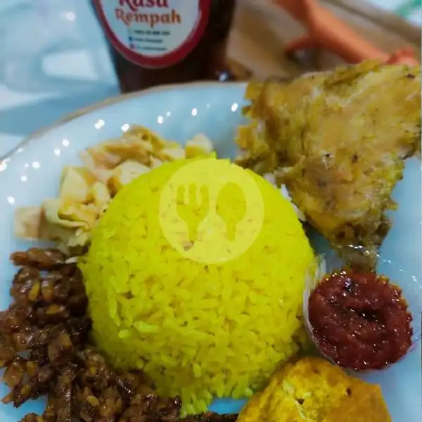 Nasi Kuning Ayam Gepuk | Rasa Rempah, Tamalanrea