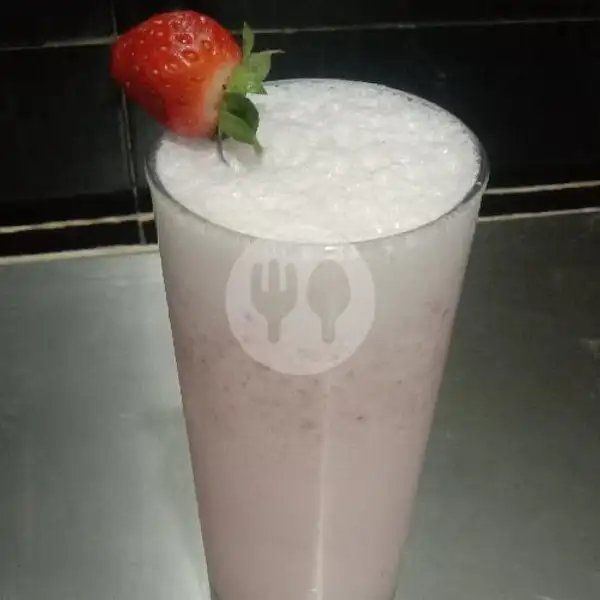 Strawberry Fresh Milk | Warung Jus