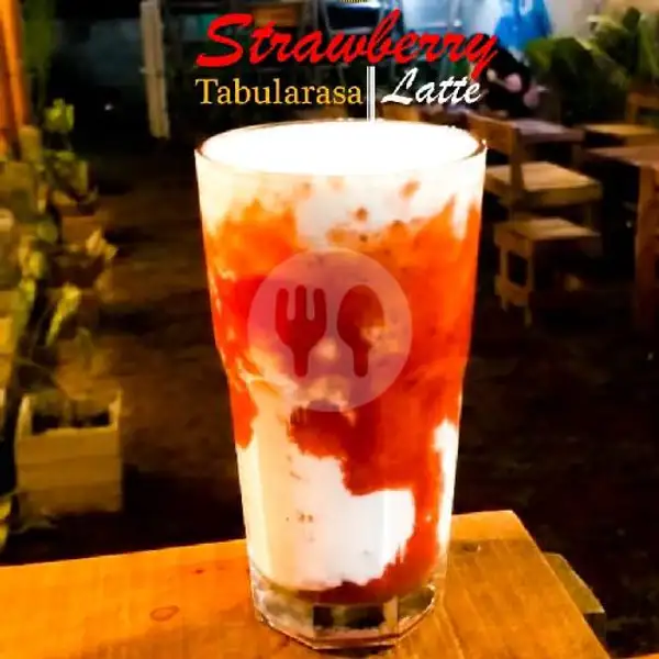 Strawberry Latte | Kedai Tabularasa