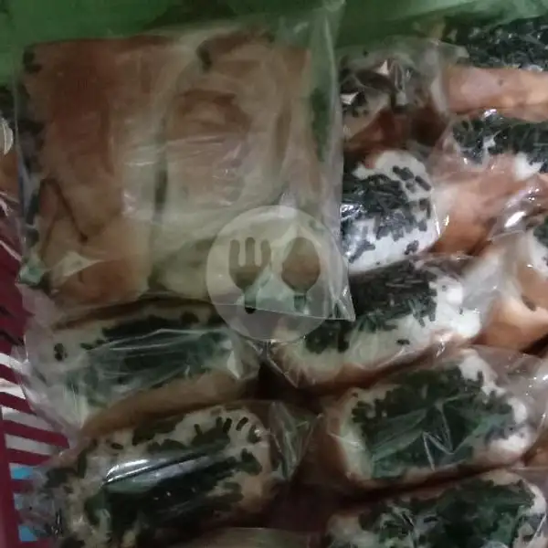 Roti Manis   per biji 4500 | Warung Bu Ning, Tandes