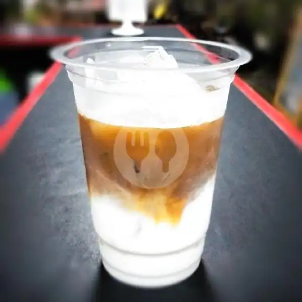 Ice Koffie Latte | Wande KoffieBar, Pamulang