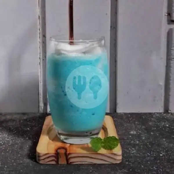 Pop Ice Vanilla Blue | Warung Moyo Kuah Balung, Persada