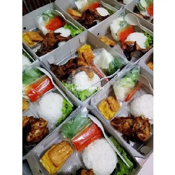 Paket Ayam Bakar Penyet Ber4 | Warung Seuhah Daviandra, Hegarmanah