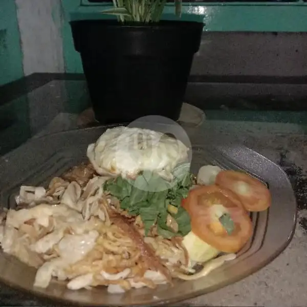 Nasi Goreng Telur Ceplok | Nasi Kuning Jamur dan Geprek Krispi Bu Penika, Pogung Kidul