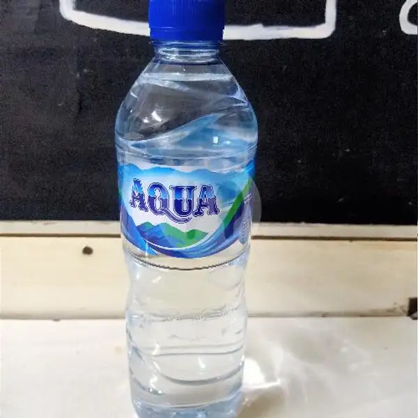 Aqua Botol 600 Ml | Warung Santuy