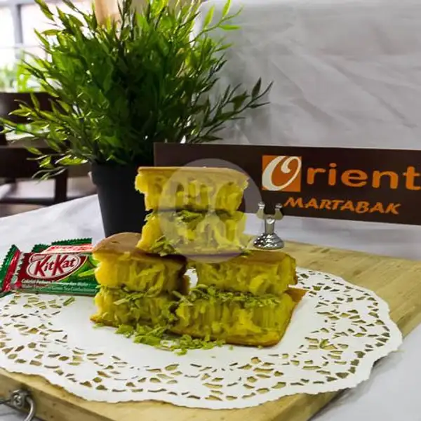 Kitkat Green Tea (Large) | Martabak Orient, Margahayu Bekasi
