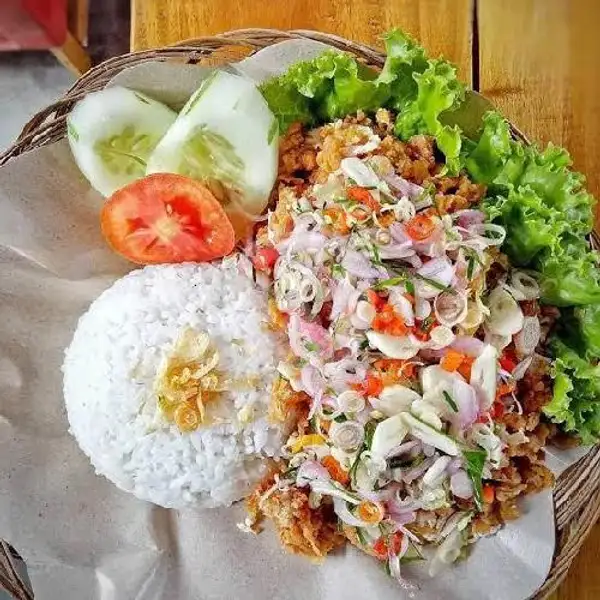 Ayam Geprek Sambel Matah+Tempe+Tahu | Ayam Geprek & Paru Rica Mom's,Palm Raja