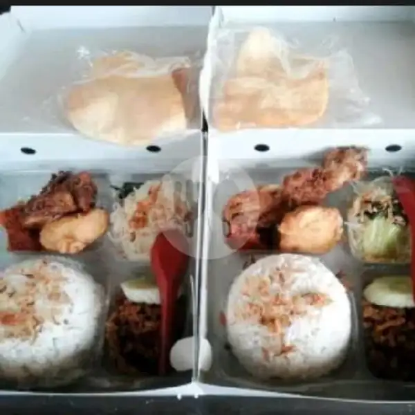 Minimal 30 Pack/Bungkus Nasi Ayam Panggang + Urap Urap | Mungil THR, Pucang Anom