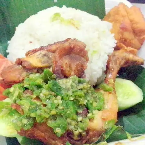 Ayam Goreng Sambe Ijo + Nasi | Ayam Bakar Jakarta (ABJ), Kumala
