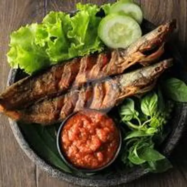 Ikan Lele Goreng Tanpa Nasi | Pecel Lele Suramadu, Pintu Air 2