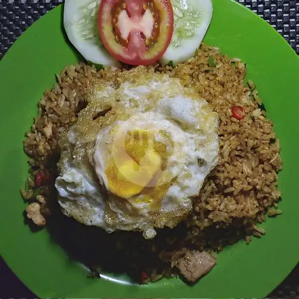 Nasi Goreng Spesial + es teh tawar(DHD) | Nasi Goreng, Bakmi Dan Seafood Mas Bimo, Tj. Priok