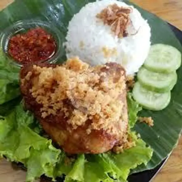 paket ayam + nasi uduk | Bandar 888 Sea food Nasi Uduk