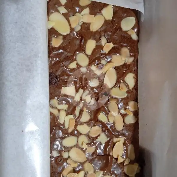 Brownies Almond | Gege Homemade, Cipondoh