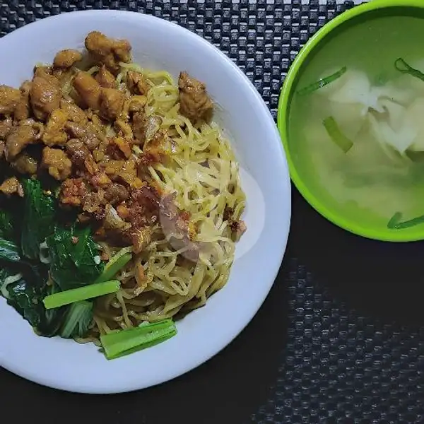 Mie Ayam Pangsit | Nasi Goreng, Bakmi Dan Seafood Mas Bimo, Tj. Priok