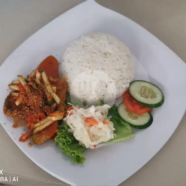 Chicken Thai Sauce | Let's Eat Vegetarian Cafe. Kota Batam