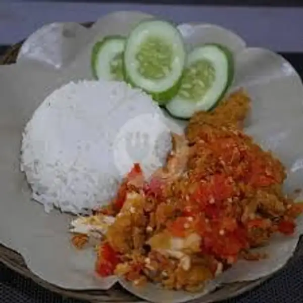 Paket Ayam Geprek + Nasi + Es Teh Manis | Ayam Geprek Om Ben, Tangkuban Perahu