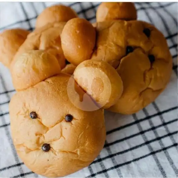 Roti Cokelat Panda | Ola Bakery, Sorowajan