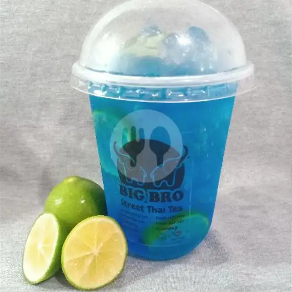 Ocean Blue Berry Ice (S) | Big Bro Takoyaki & Thai Tea