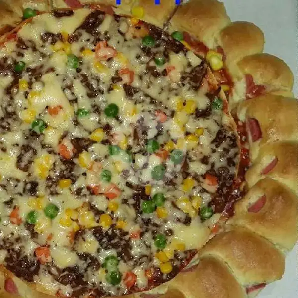 Pizza Pinggiran Sosis Bites Kornet Beef | Super D' Pizza, Lambung
