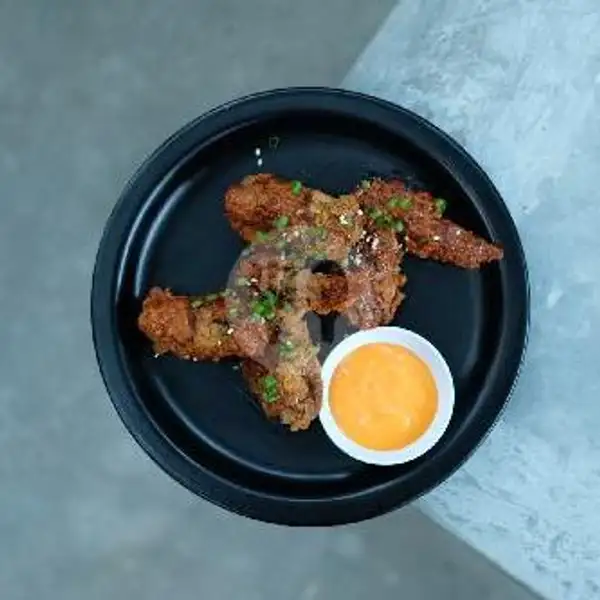 Chicken Wings With Gochujang Sauce | Namcha Kitchen & Bar, Denpasar