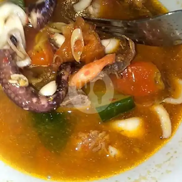soup gurita campur + nasi putih | Sate Gurita Warung Sunny, Sekarwangi