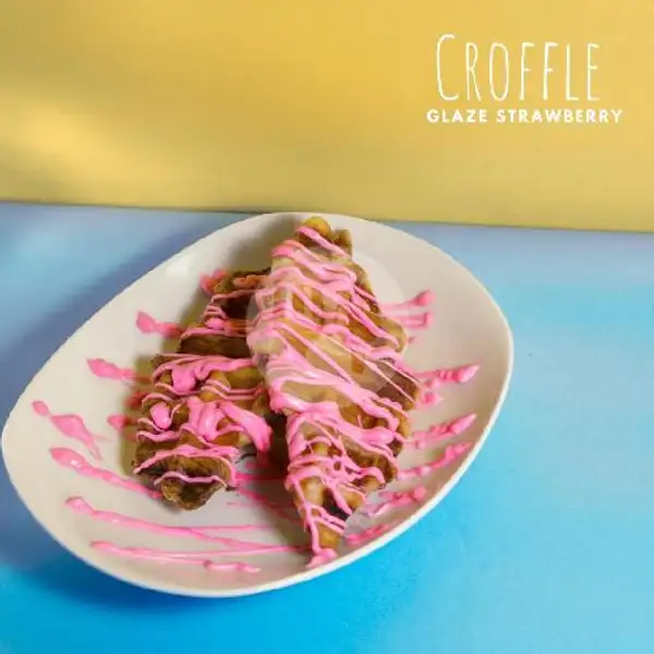 Croffle Glaze Strawberry | Ino Kopi, P Tirtayasa