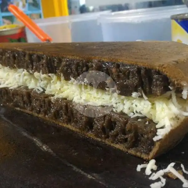 CHOCOLATE CAKE KEJU COKLAT (loyang Sedang) | MARTABAK HOLANE JAYA - SUKUN
