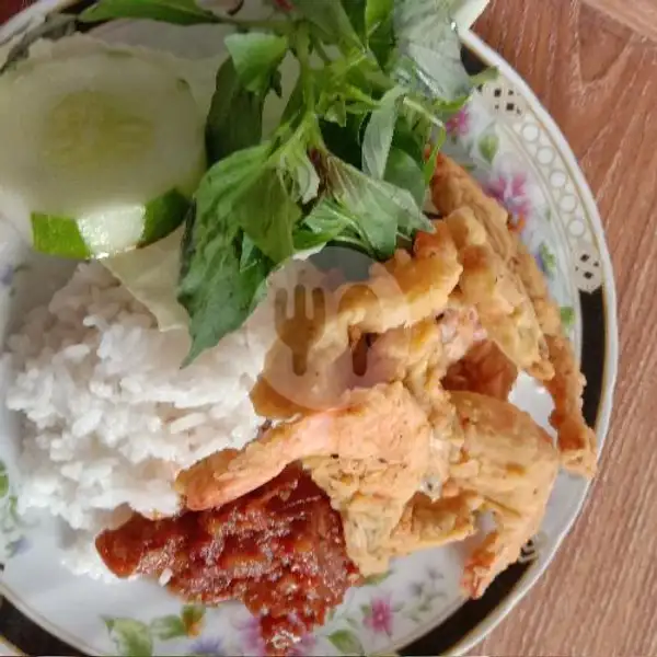 Nasi+ udang +sambal+ lalapan | Warung Bu Ning, Tandes