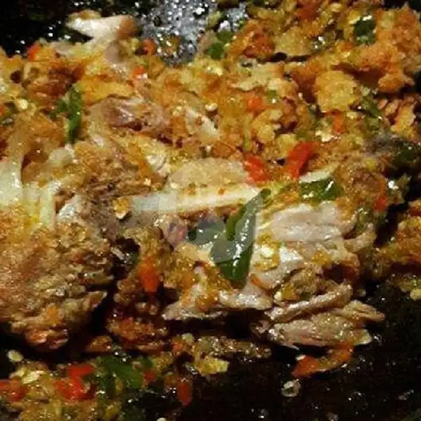 Ayam Geprek (Asli Tanpa Tepung) + Nasi | Dapur Oey 50 Menu Plus - Brobahan Purwokerto.