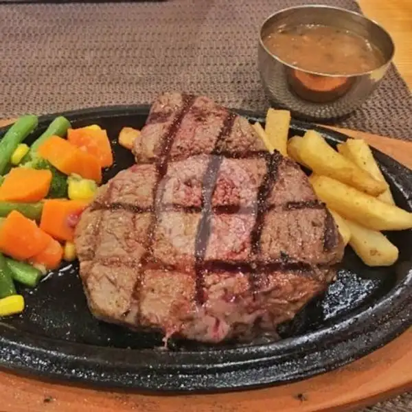 steak Tenderloin dobel | Kedai Yamin Baso Abi, Tarogong Kidul