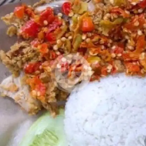 Nasi Ayam Goreng Sambal Geprek | Darplok Lek Nur Cabang Rogojampi, Karimata Jember