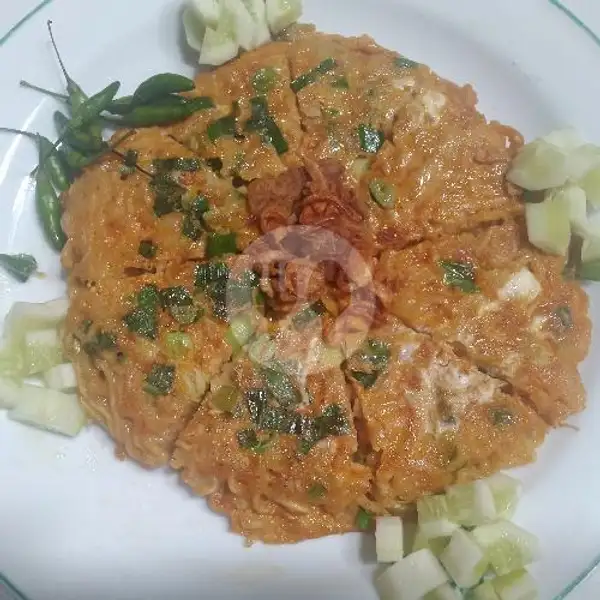 Martabak Mie Selera Padang 2 Telor Ayam | Ayam Gepuk & Oseng-oseng Mercon Mbak Wi, Sendangguwo