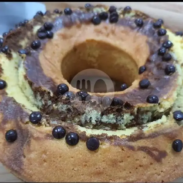 Bolu Marbel Cake 22cm | Maxims Bakery & Cafe, Lubuk Baja
