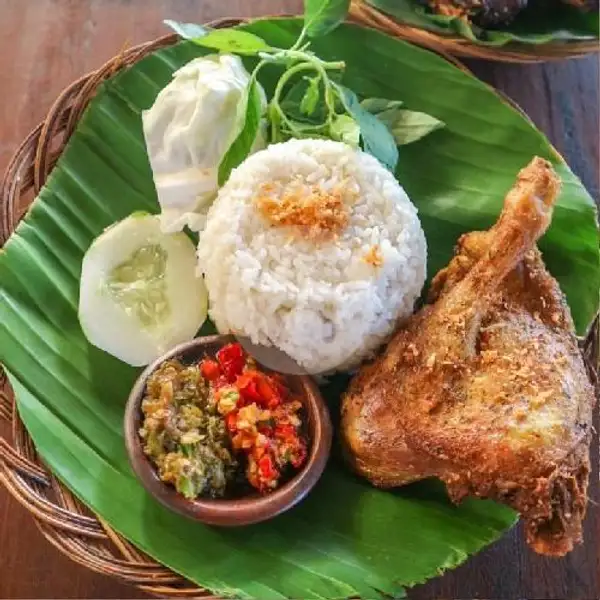 Paket Ayam Goreng+nasi | Kerang Ruby, Sawangan