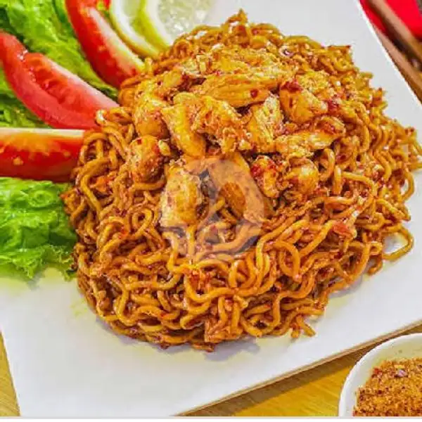 Indomi Goreng Ayam Pedas | Catering Mama Oky